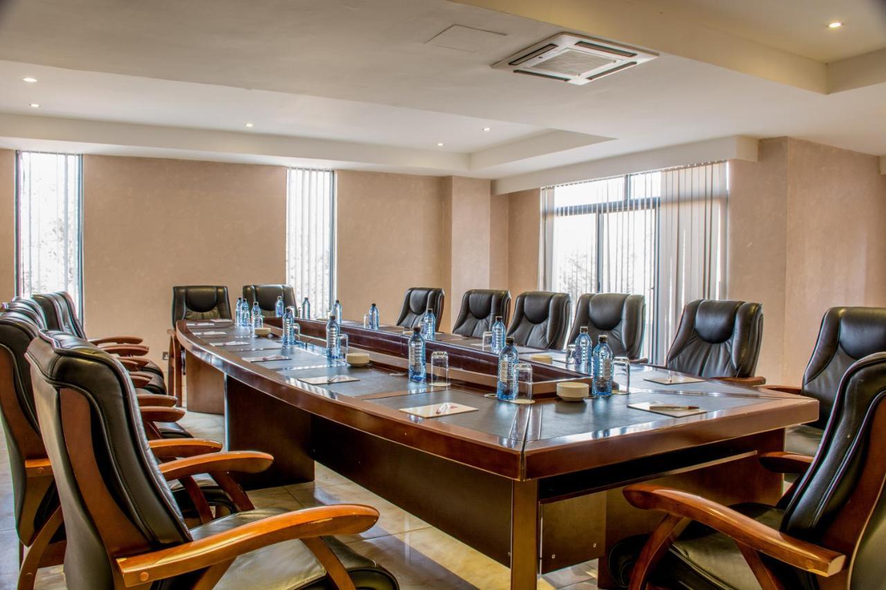 Gelian Hotel Machakos Extérieur photo